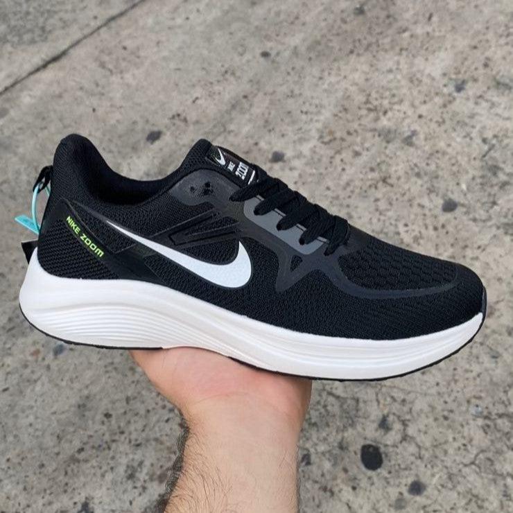 NIKE ZOOM